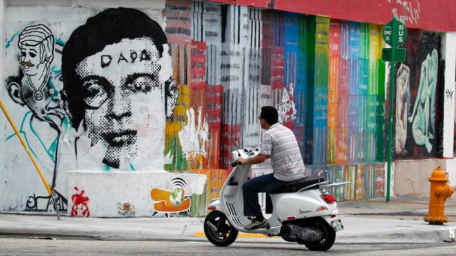 Download 7500 Koleksi Gambar Grafiti Vespa Keren HD