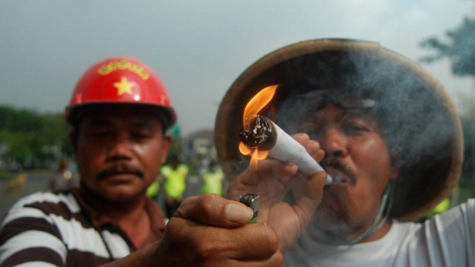Demo Petani Tembakau