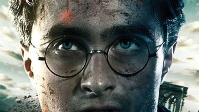 Poster 'Harry Potter and The Death Hallows' bagian ke-2