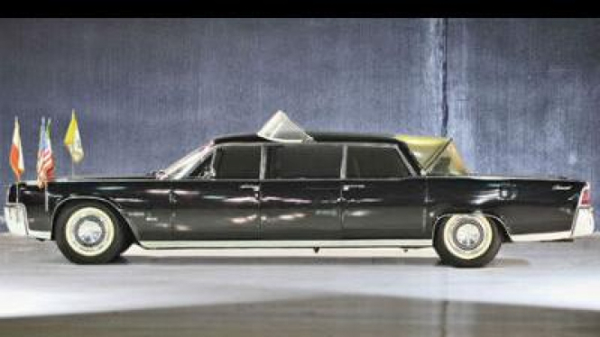 Lincoln Continental Limousine 1964