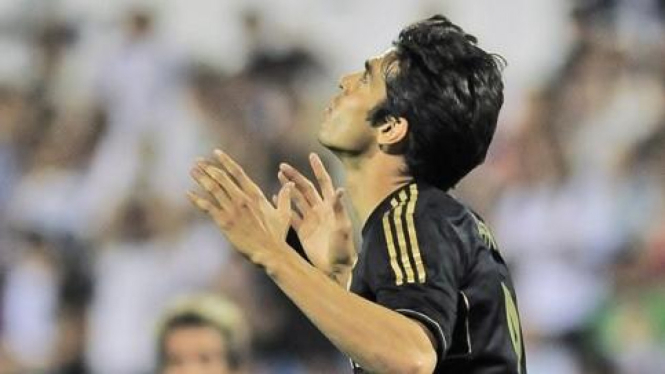 Ricardo Kaka di pertandingan melawan Zaragoza