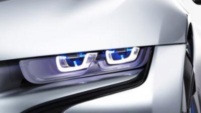 Lampu Laser Mobil BMW
