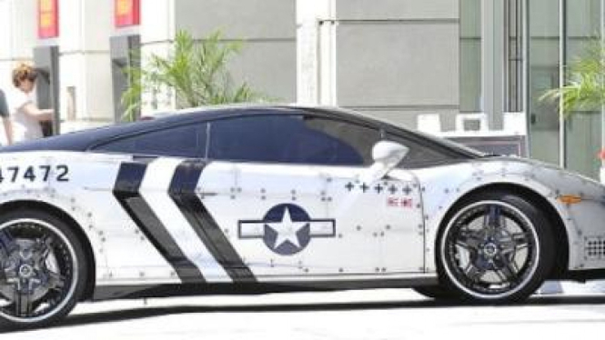 Lamborghini Chris Brown