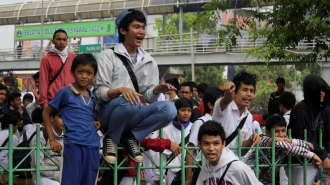 123720_wartawan-dan-siswa-sma-6-bentrok_663_372 123720_wartawan-dan-siswa-sma-6-bentrok_663_372