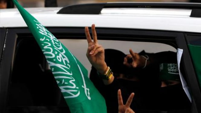 Wanita Arab Saudi Peringati Hari Nasional.