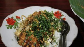 Nasi Lengko, Kuliner Khas Pesisir Utara yang Sarat Gizi