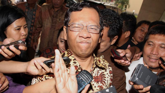 Ketua MK Mahfud MD Datangi Bareskrim Mabes Polri