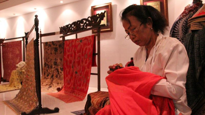 Batik Tulis di World Batik Summit 2011