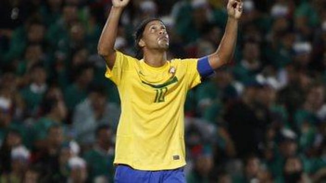 Ronaldinho saat melawan Meksiko