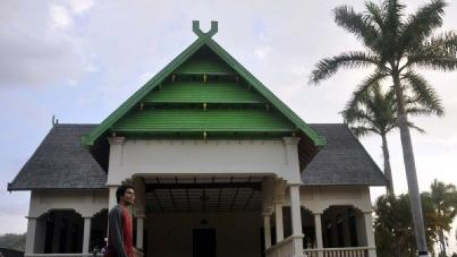 Museum ASI MBOJO, Bekas Istana Kerajaan Bima