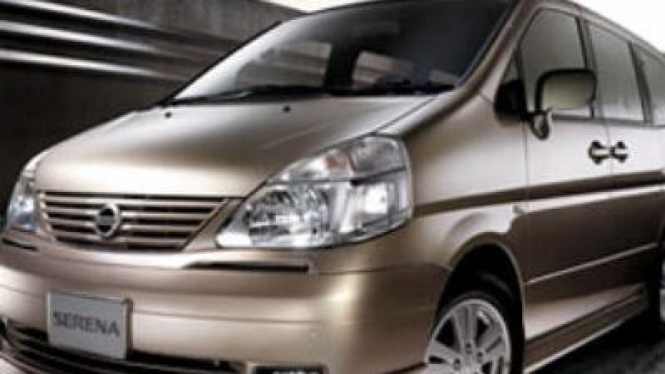 Nissan Serena Highway Star