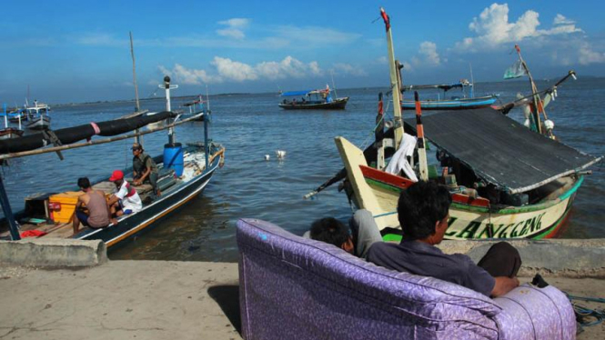 Menikmati Pagi di Tanjung Pasir, Perkampungan Nelayan Tradisional