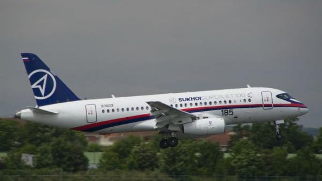 Sukhoi Superjet 100