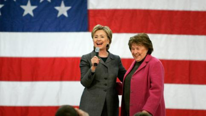Hillary Clinton dan ibunya, Dorothy Howell Rodham
