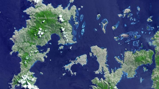 Taman Nasional Komodo bidikan NASA