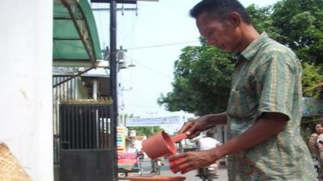 Gentong haji tradisi Cirebon 