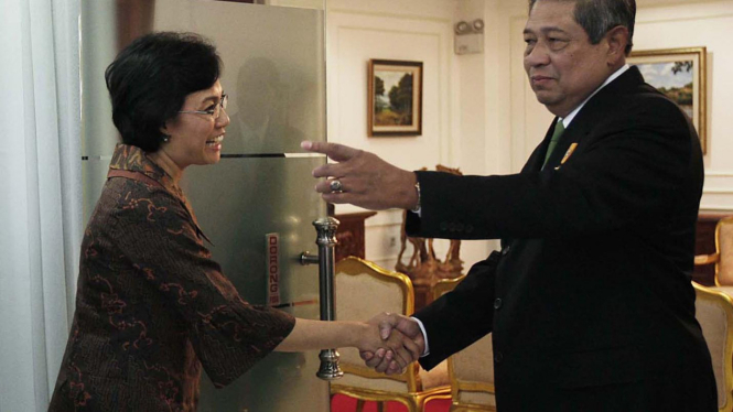 Direktur Pelaksana Bank Dunia Sri Mulyani dan Presiden SBY