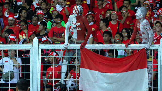 Pendukung Indonesia Di Babak Semifinal Sepakbola Sea Games 