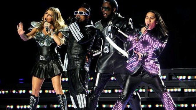 Aksi Panggung Black Eyed Peas