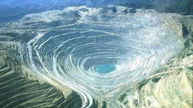 Pertambangan Bingham Canyon Mine, USA