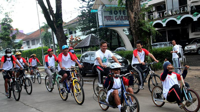 Fun Bike VIVAnews 2011 di Bandung