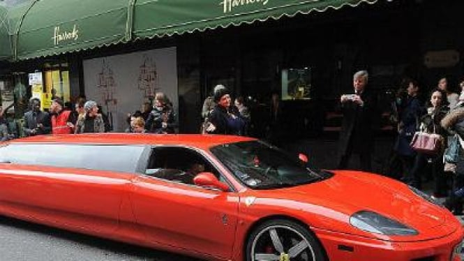 Ferrari Limousine