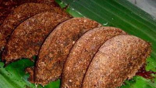 Kue dange pulu bolong khas Sulawesi Selatan