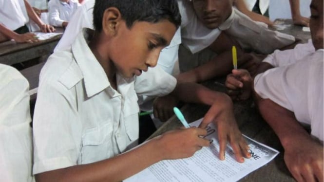 Anak sekolah di Bangladesh