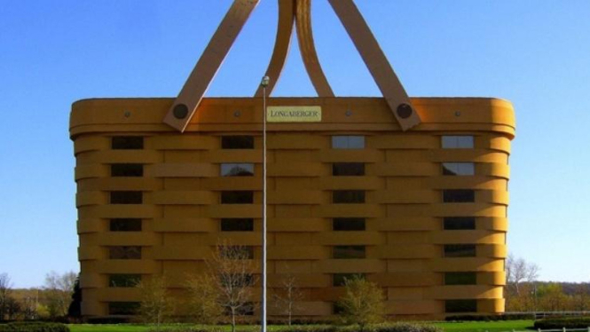 The Basket Building / Gedung Keranjang (Ohio, Ameika Serikat)