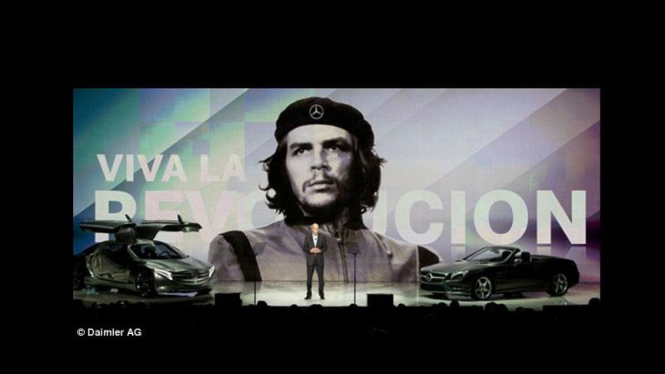 Mercedes-Benz gunakan foto Che Guevara dalam sebuah presentasi