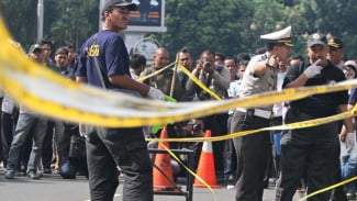 Detik-detik Mobil Pikap Lawan Arus di Lenteng Agung Tabrak Pemotor Mau Kondangan, Bayi 6 Bulan Tewas