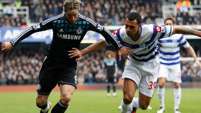 Fernando Torres (Chelsea) dan Anton Ferdinand (QPR)