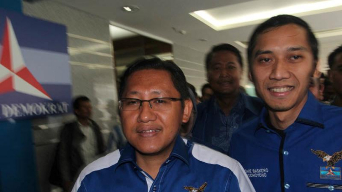 Ketua Umum Partai demokrat Anas Urbaningrum dan Edhie Baskoro Yudhoyono