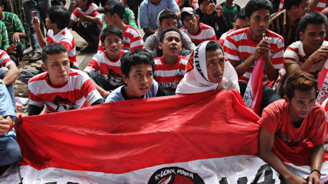 Aksi Demo Suporter di PSSI