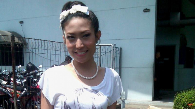 Ayu Dewi