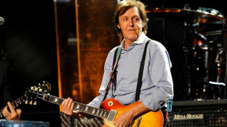 Umur Sudah 75 Tahun, Paul McCartney Masih Kuat jadi Drummer