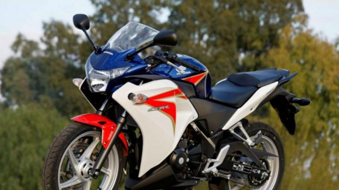 Honda CBR 250R 2012