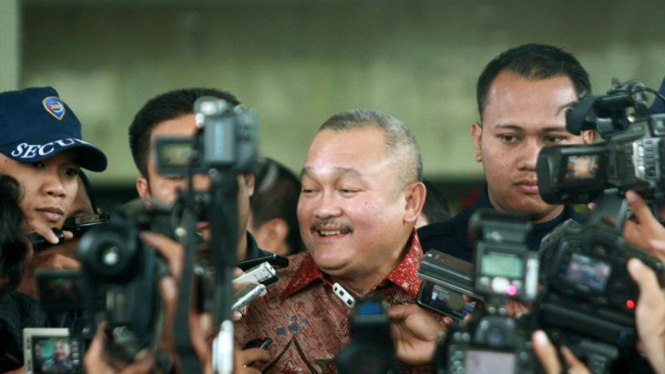 Gubernur Sumatera Selatan Alex Noerdin mangkir panggilan KPK