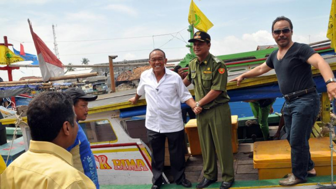 Kunjungan Ical ke Pandeglang