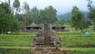 Melestarikan Situs dan Candi di Lereng Lawu