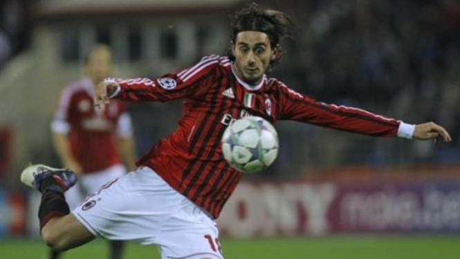 Alberto Aquilani saat membela AC Milan