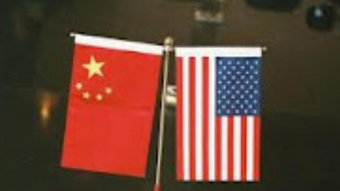 Bendera AS dan China