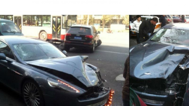 Aston Martin Rapide bertabrakan dengan Audi Q5 di China