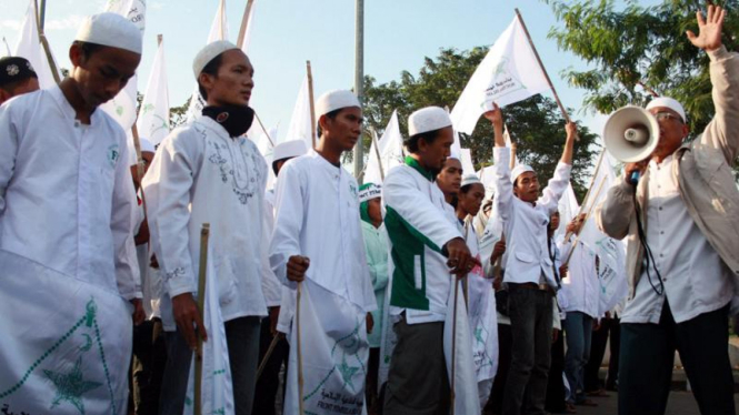 FPI demo di bandara soekarno hatta