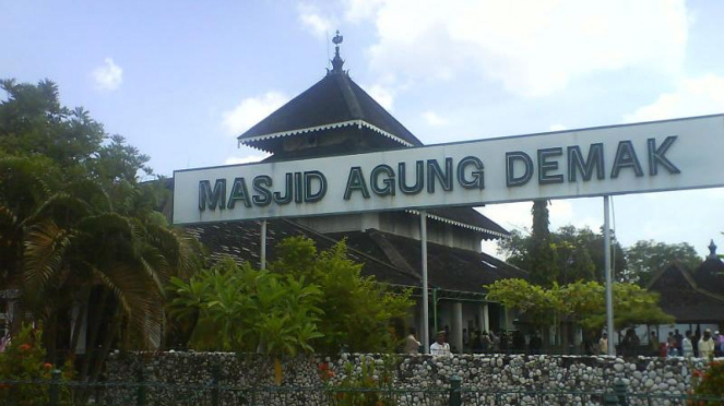 Masjid Agung Demak