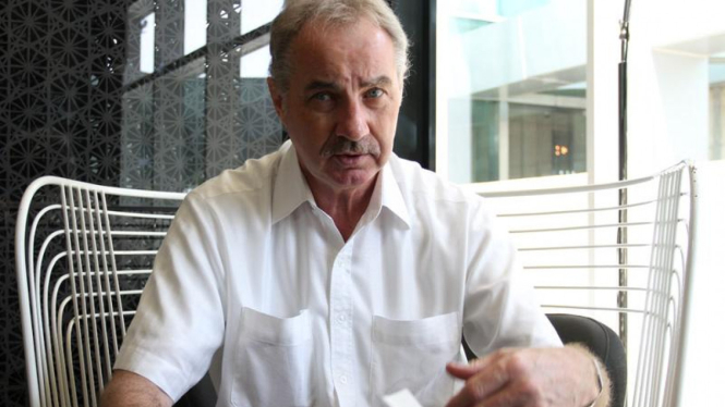 Alfred Riedl 
