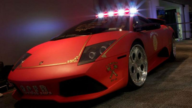 Lamborghini Murcielago jadi mobil dinas pemadam kebakaran