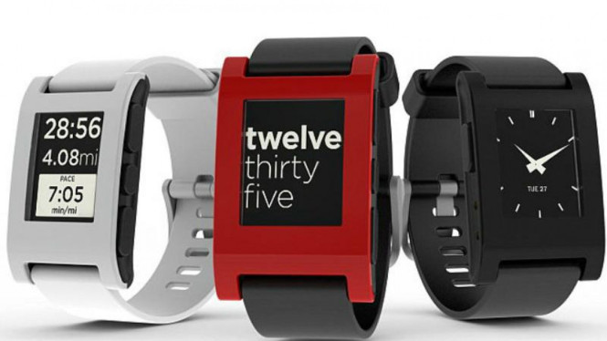 Jam tangan Pebble E Ink