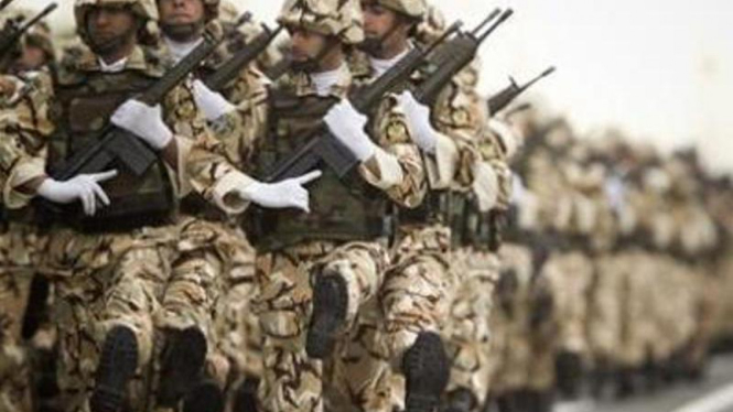 Parade Angkatan Bersenjata Iran.