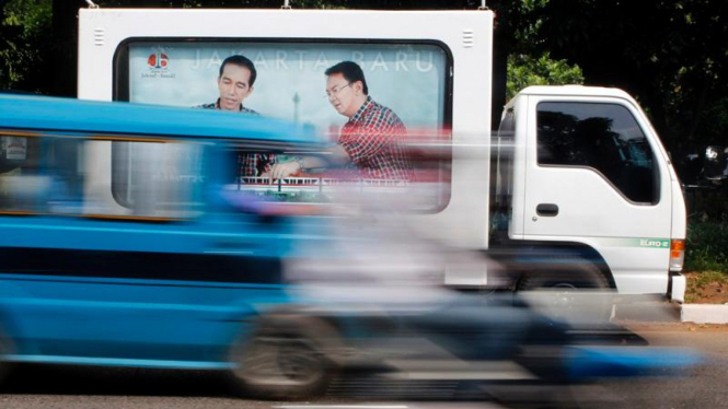 Mobil Etalase Jokowi - Ahok